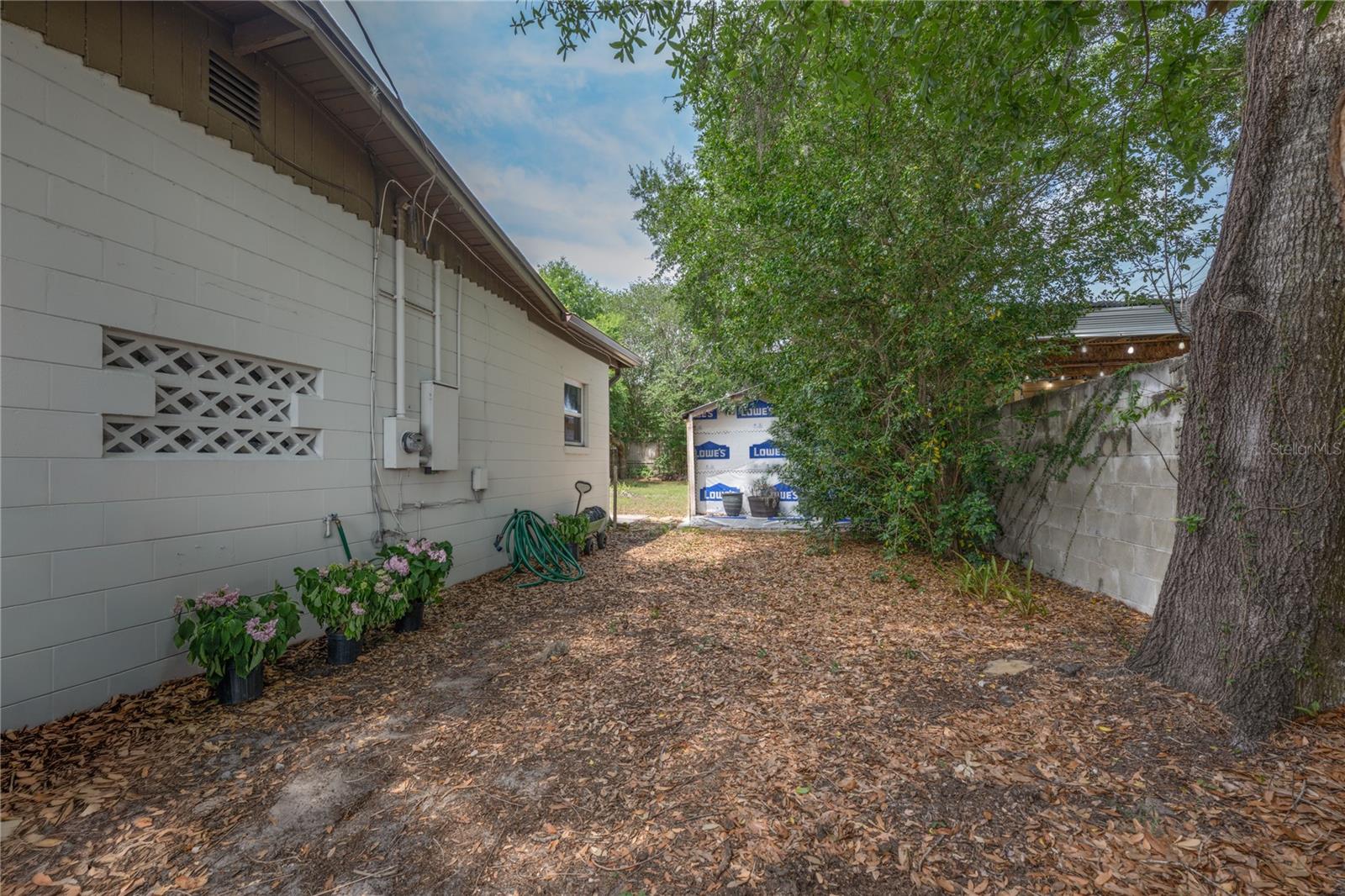 2702 S SHINE AVE, ORLANDO, FL, 32806
