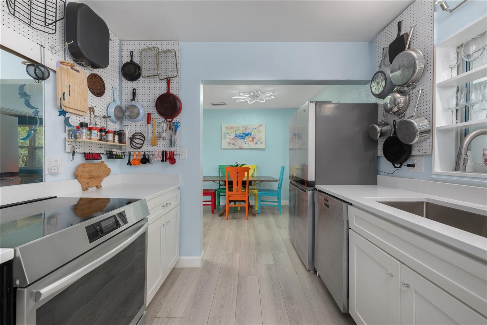 2702 S SHINE AVE, ORLANDO, FL, 32806