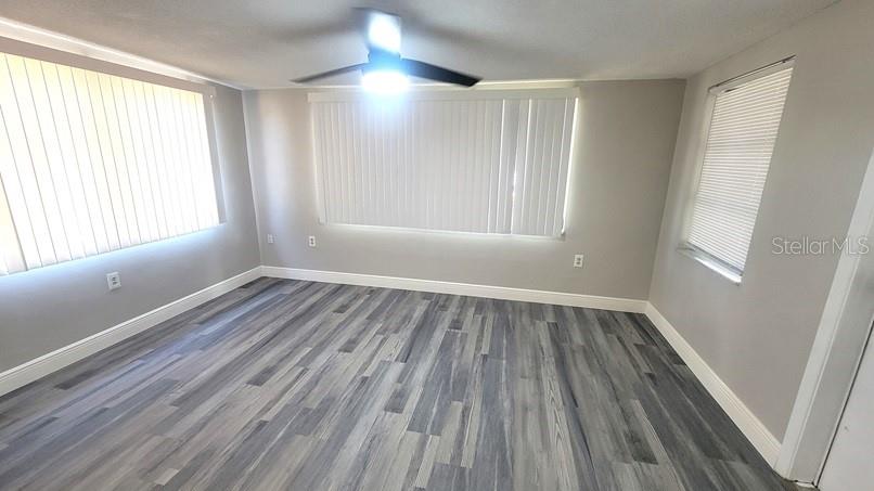 9202 SUFFOLK LN, PORT RICHEY, FL, 34668