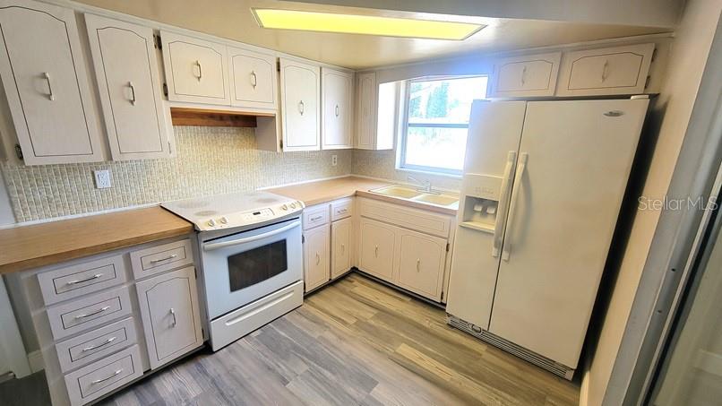 9202 SUFFOLK LN, PORT RICHEY, FL, 34668