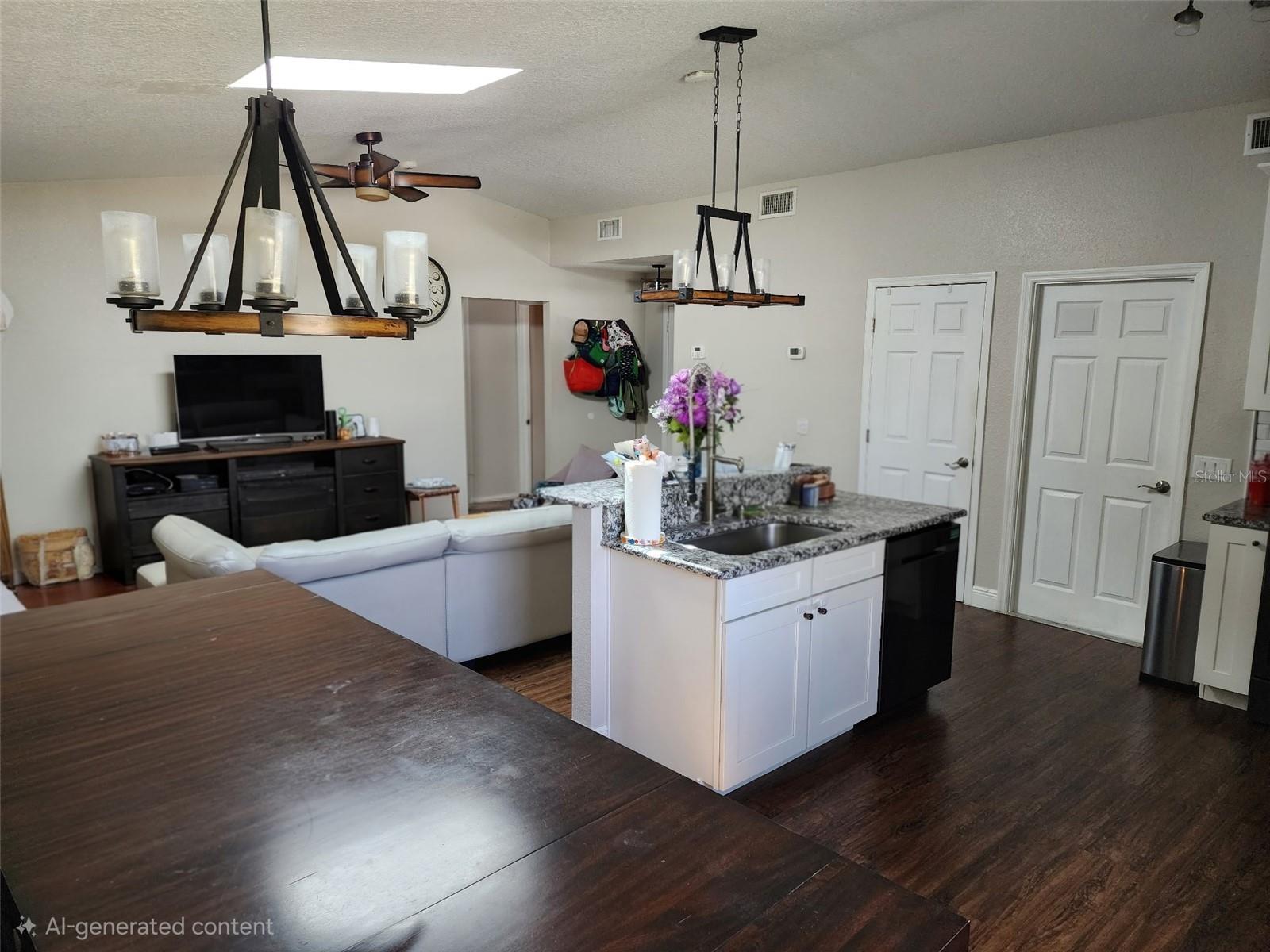 319 MINNESOTA AVE, ST CLOUD, FL, 34769