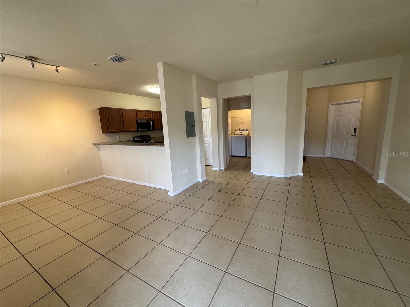 8650 NW 97TH AVE #209, DORAL, FL, 33178