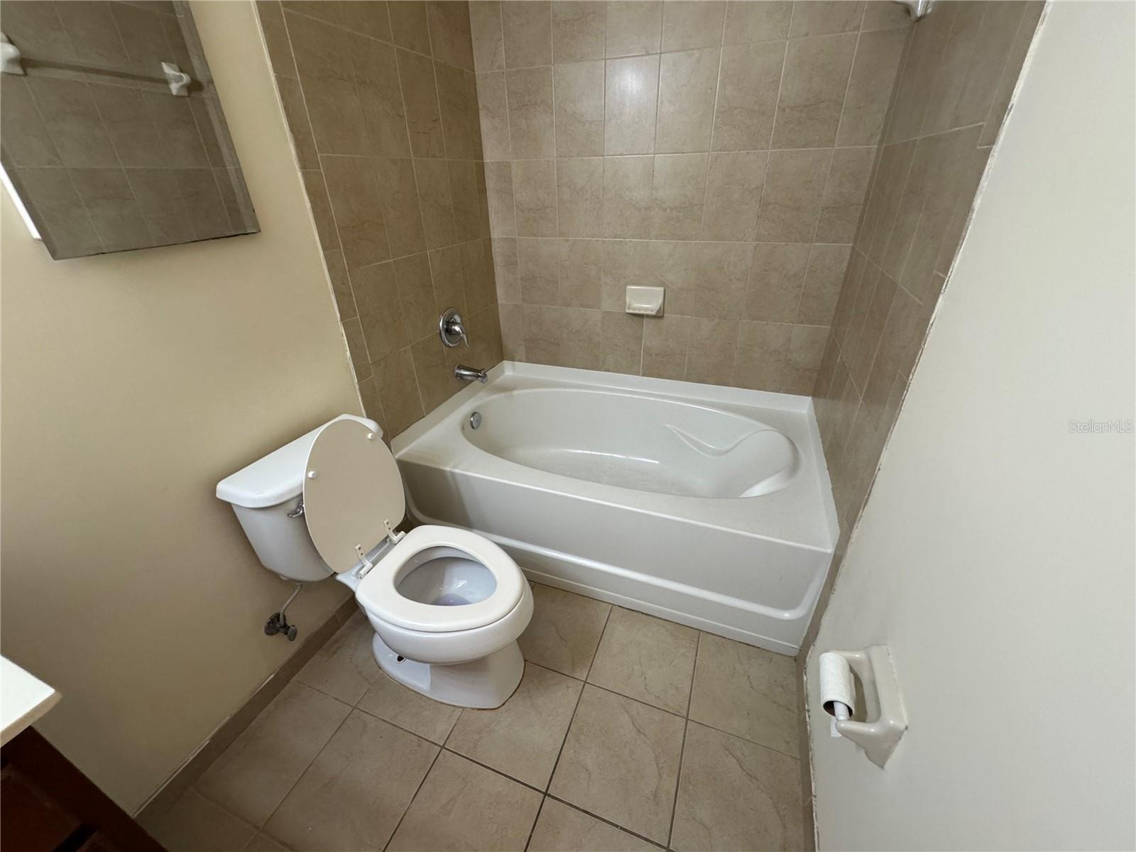 8650 NW 97TH AVE #209, DORAL, FL, 33178