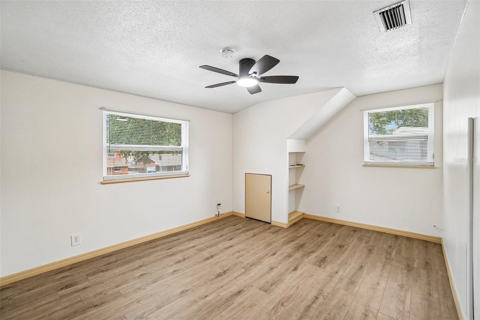 14961 NEWPORT RD, CLEARWATER, FL, 33764