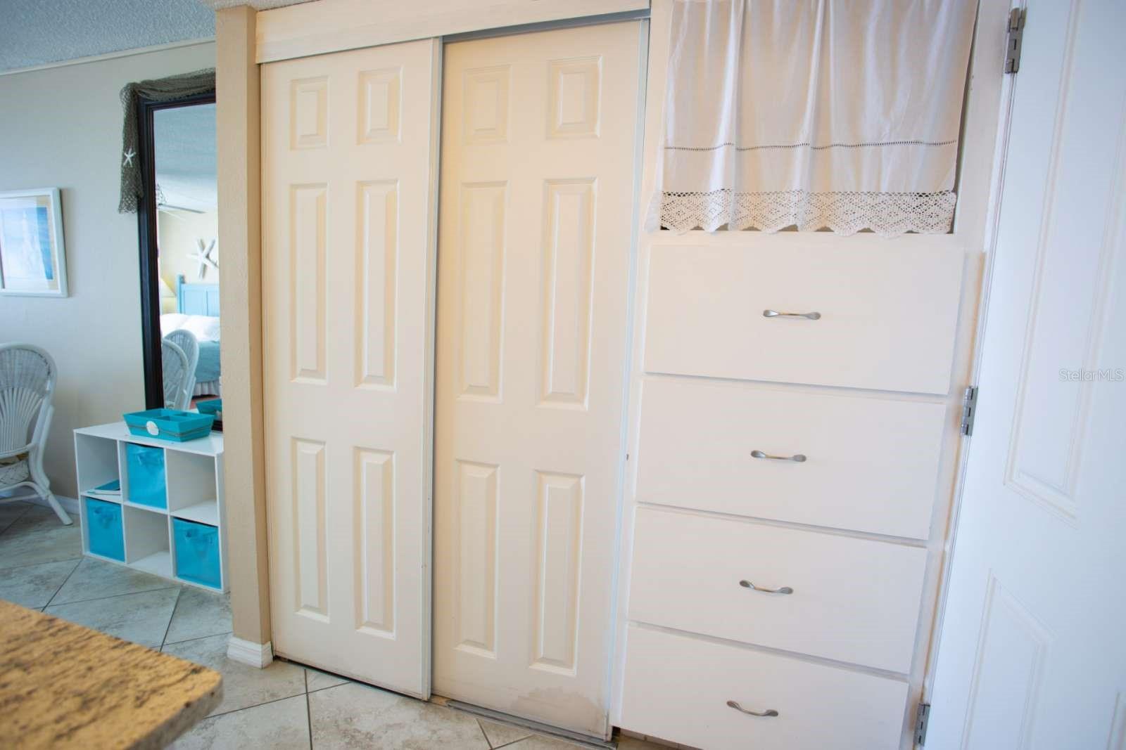 9980 GULF BLVD #409, TREASURE ISLAND, FL, 33706