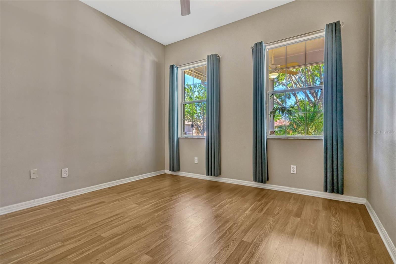 115 CRESCENT MOON DR, GROVELAND, FL, 34736