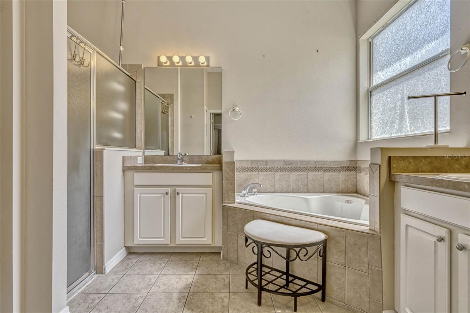 115 CRESCENT MOON DR, GROVELAND, FL, 34736