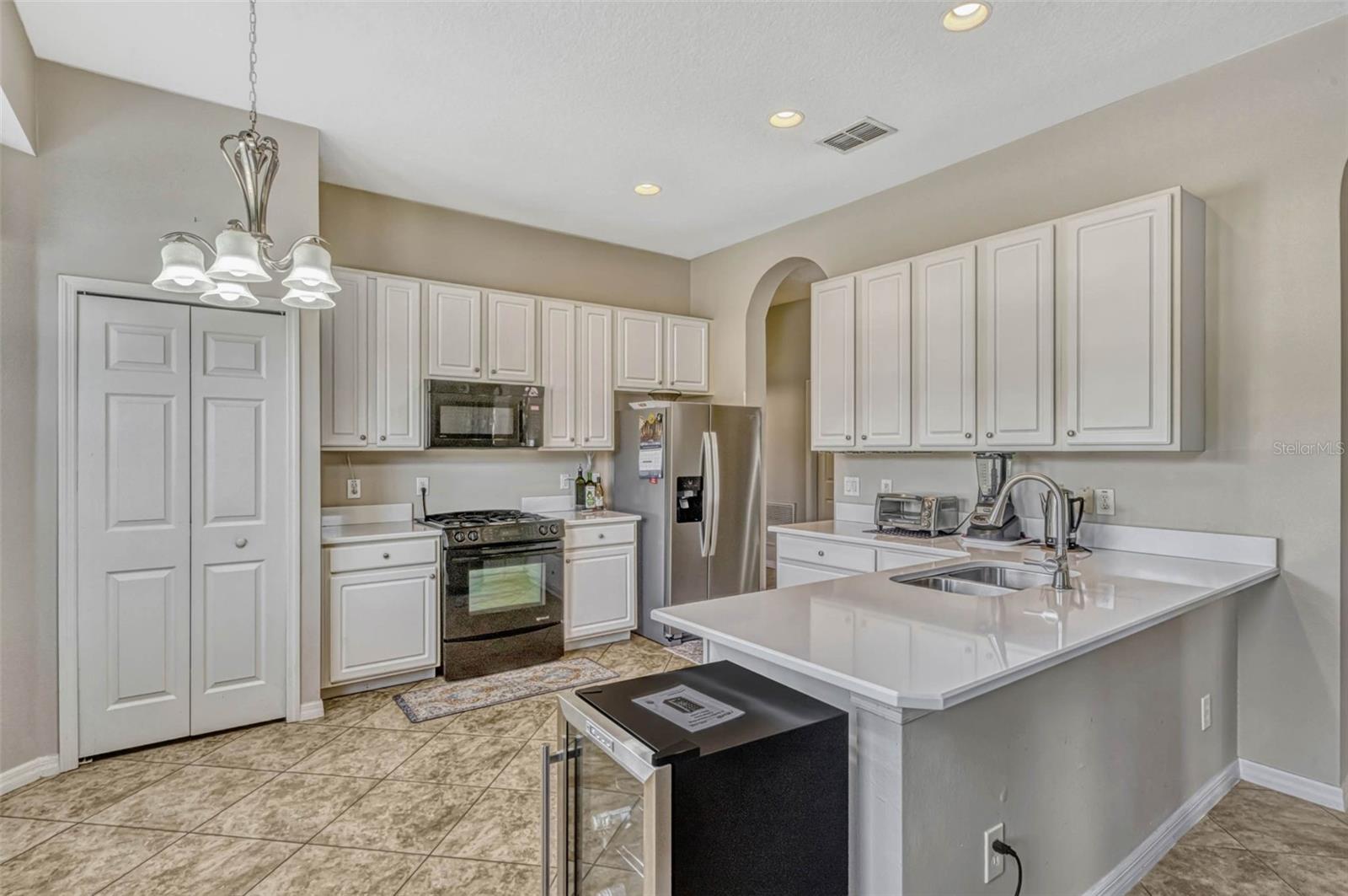 115 CRESCENT MOON DR, GROVELAND, FL, 34736