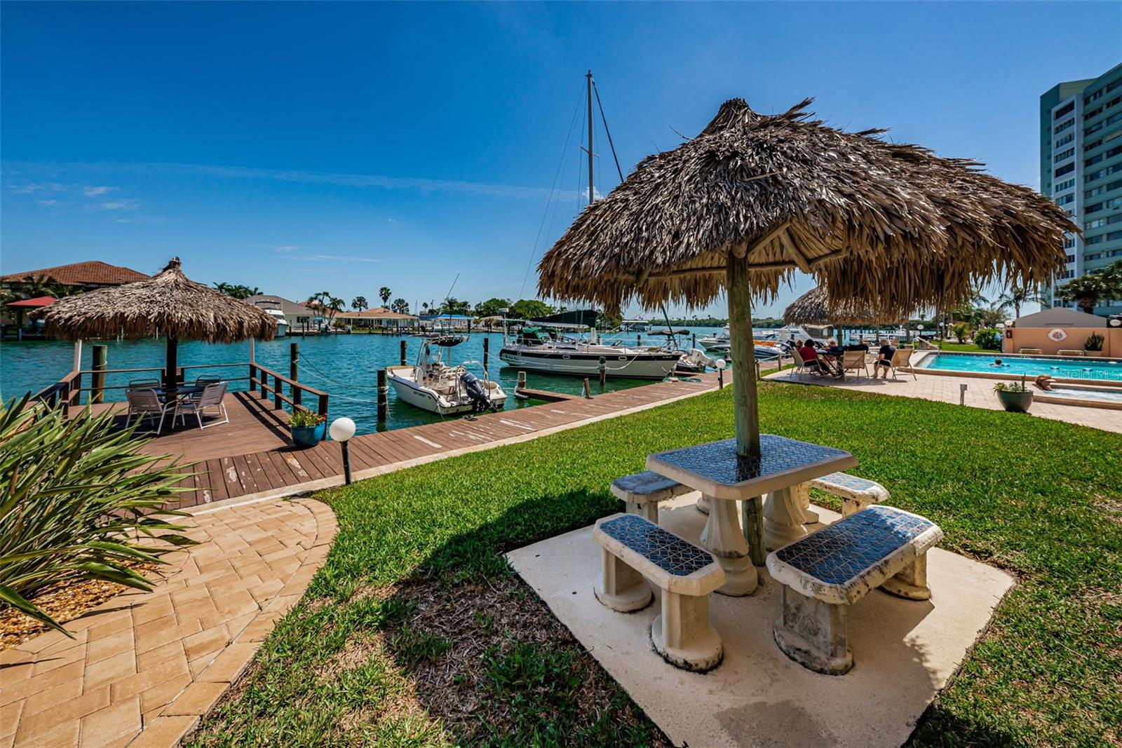 51 ISLAND WAY #306, CLEARWATER BEACH, FL, 33767