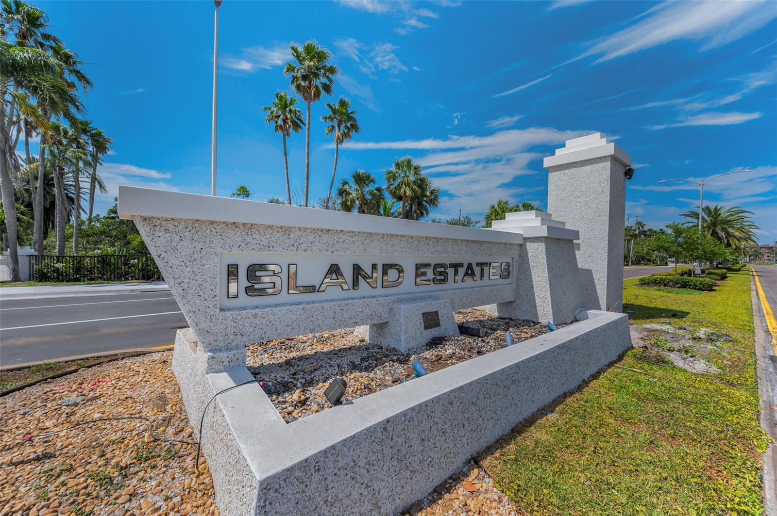51 ISLAND WAY #306, CLEARWATER BEACH, FL, 33767