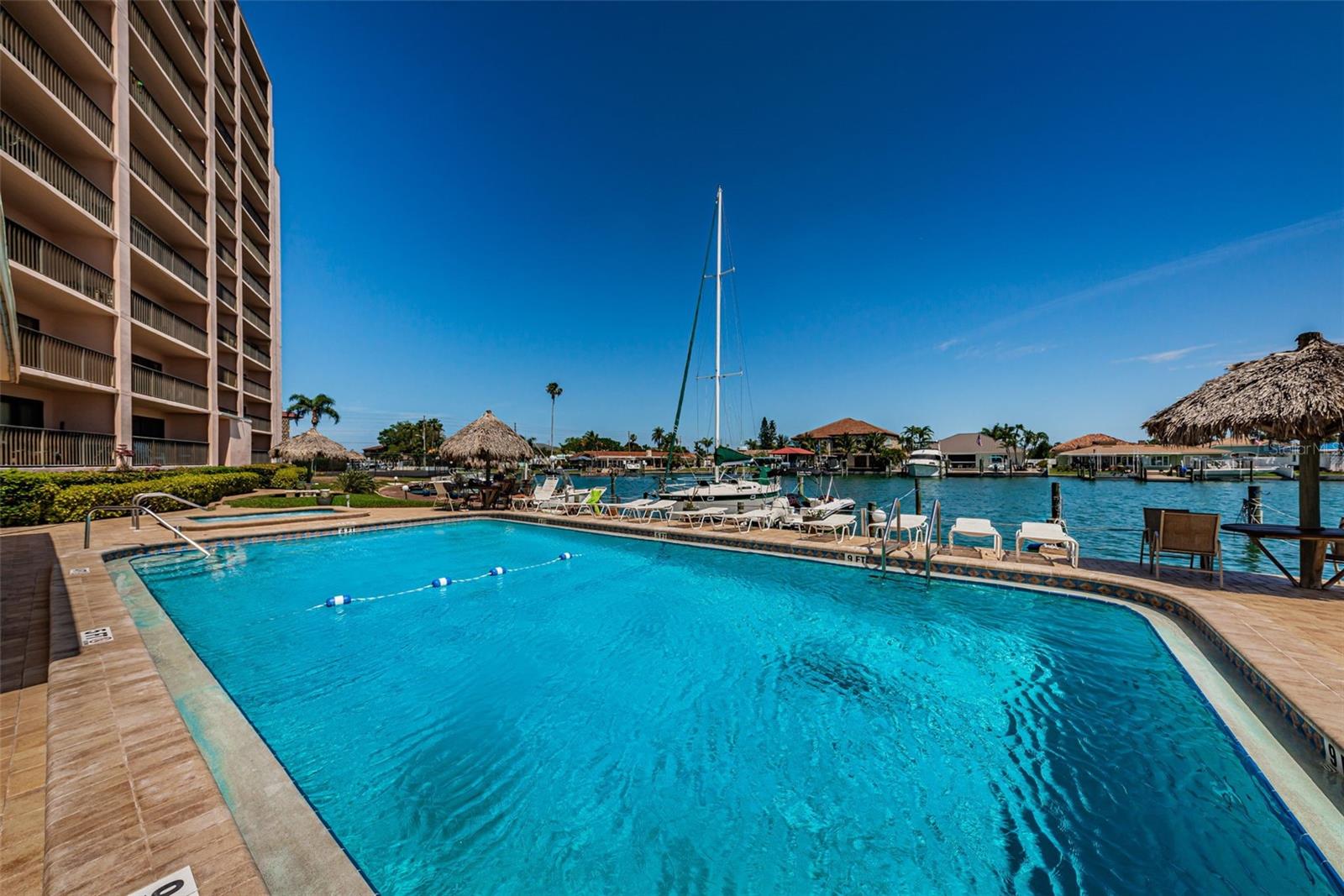 51 ISLAND WAY #306, CLEARWATER BEACH, FL, 33767