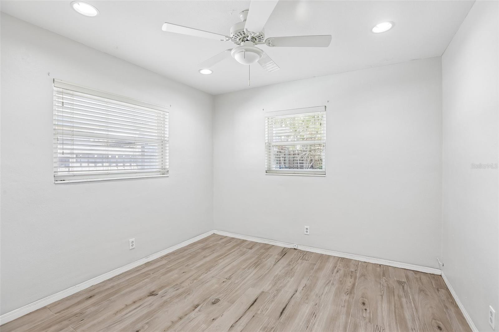 11589 64TH TER, SEMINOLE, FL, 33772