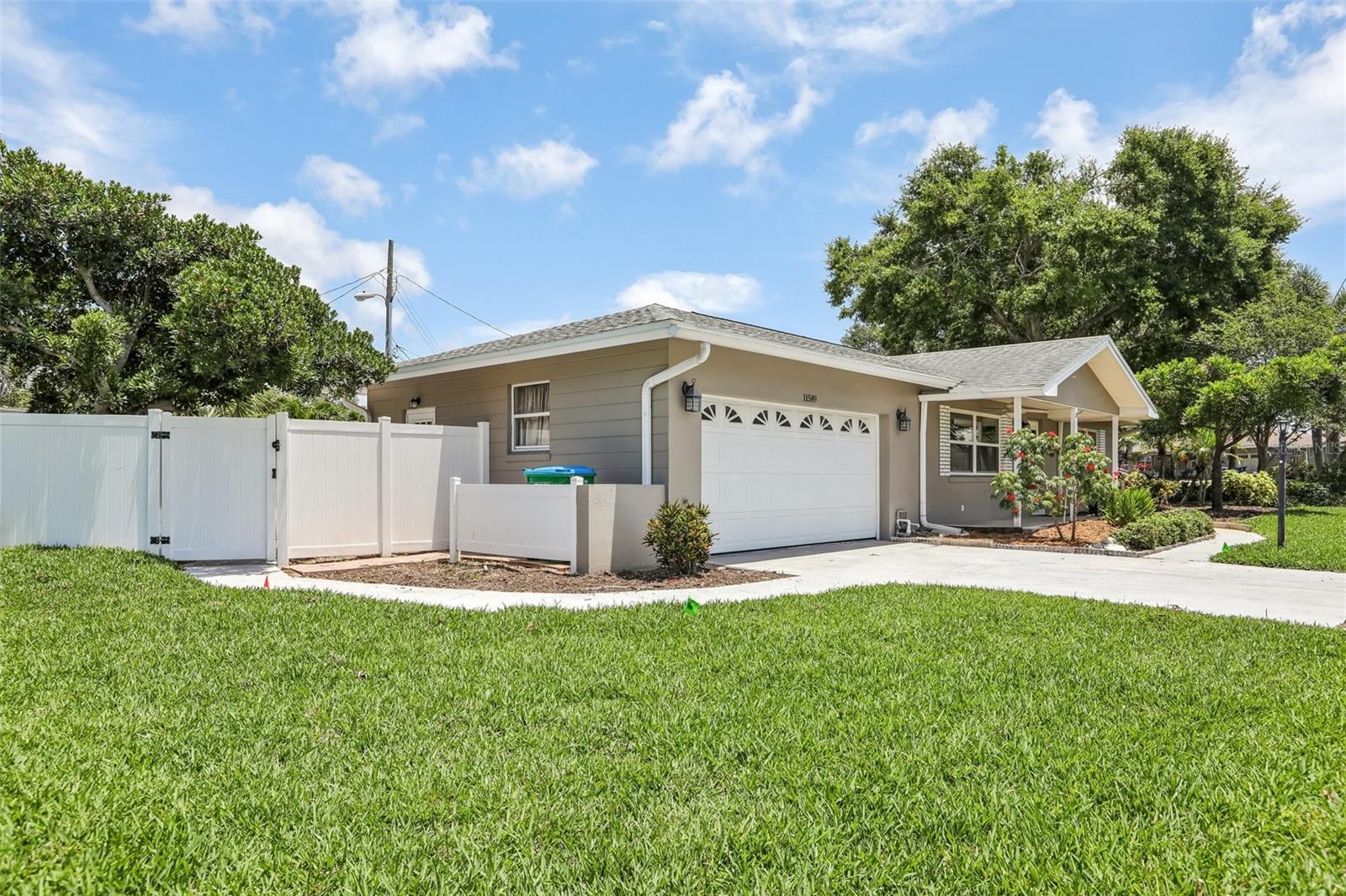 11589 64TH TER, SEMINOLE, FL, 33772