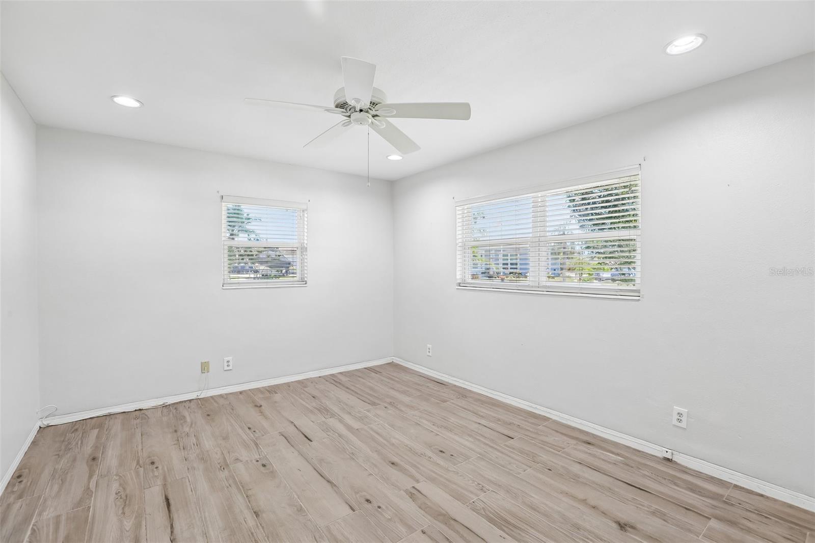 11589 64TH TER, SEMINOLE, FL, 33772
