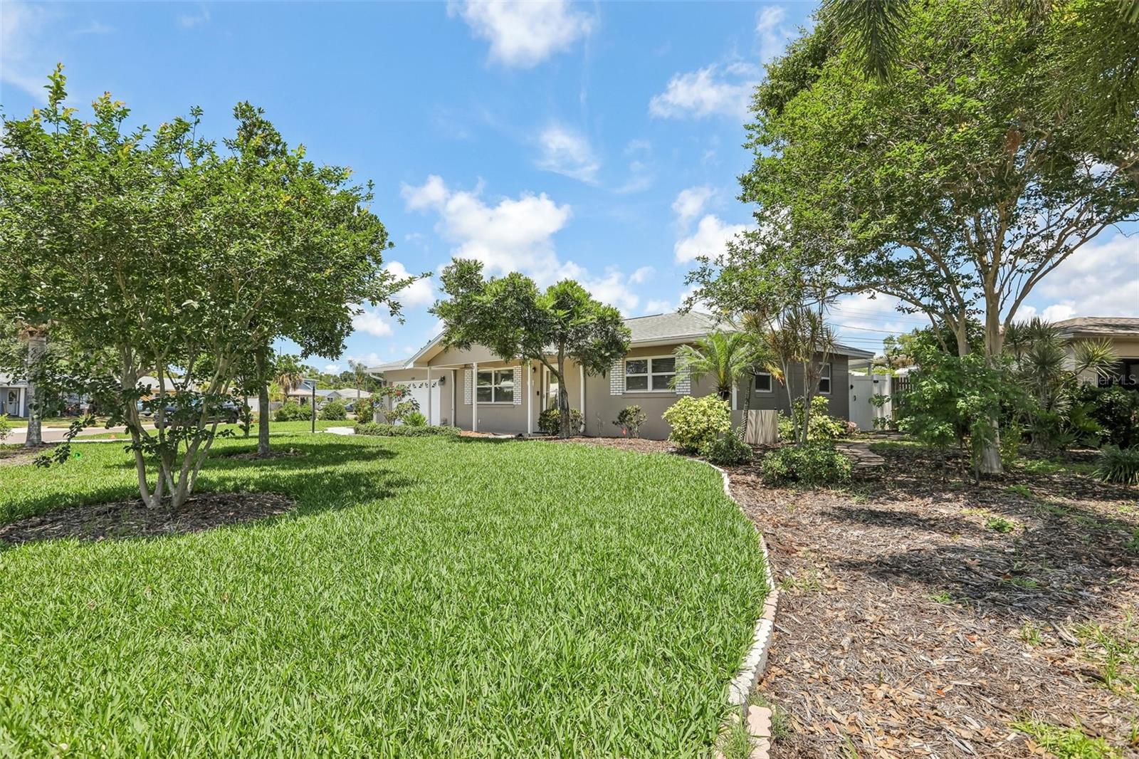 11589 64TH TER, SEMINOLE, FL, 33772
