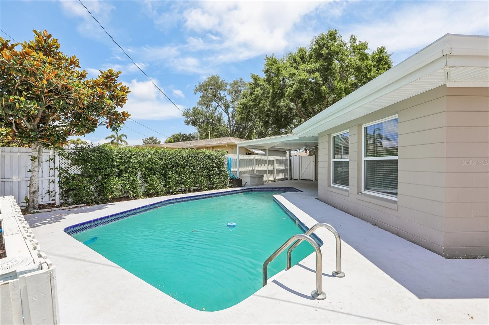 11589 64TH TER, SEMINOLE, FL, 33772