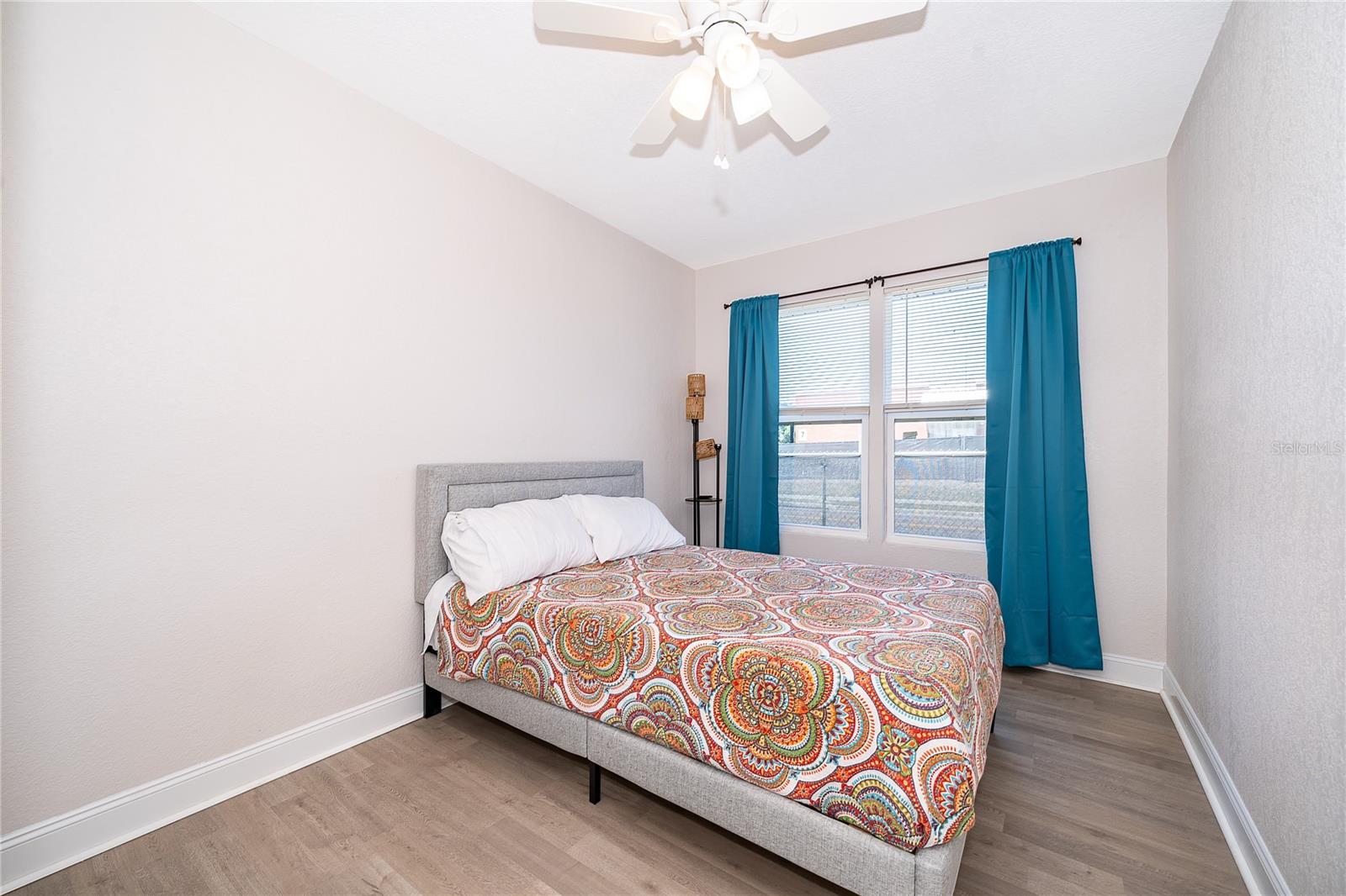 702 E GILCHRIST ST, PLANT CITY, FL, 33563