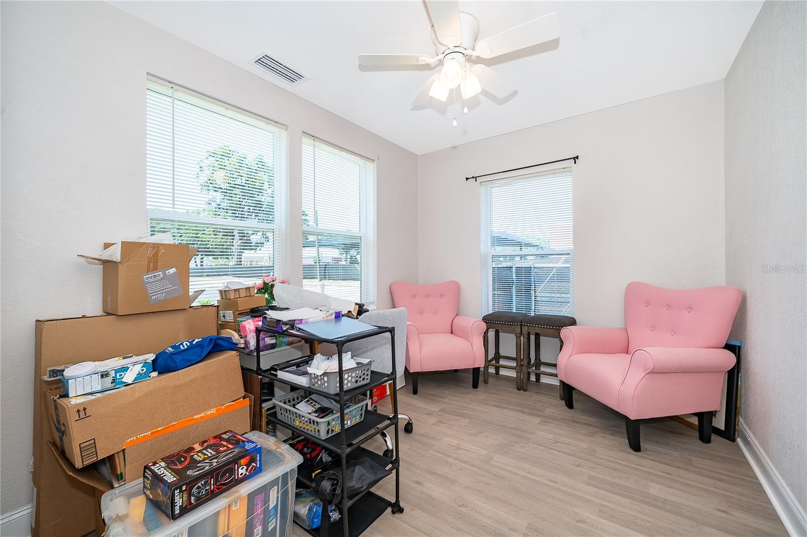 702 E GILCHRIST ST, PLANT CITY, FL, 33563