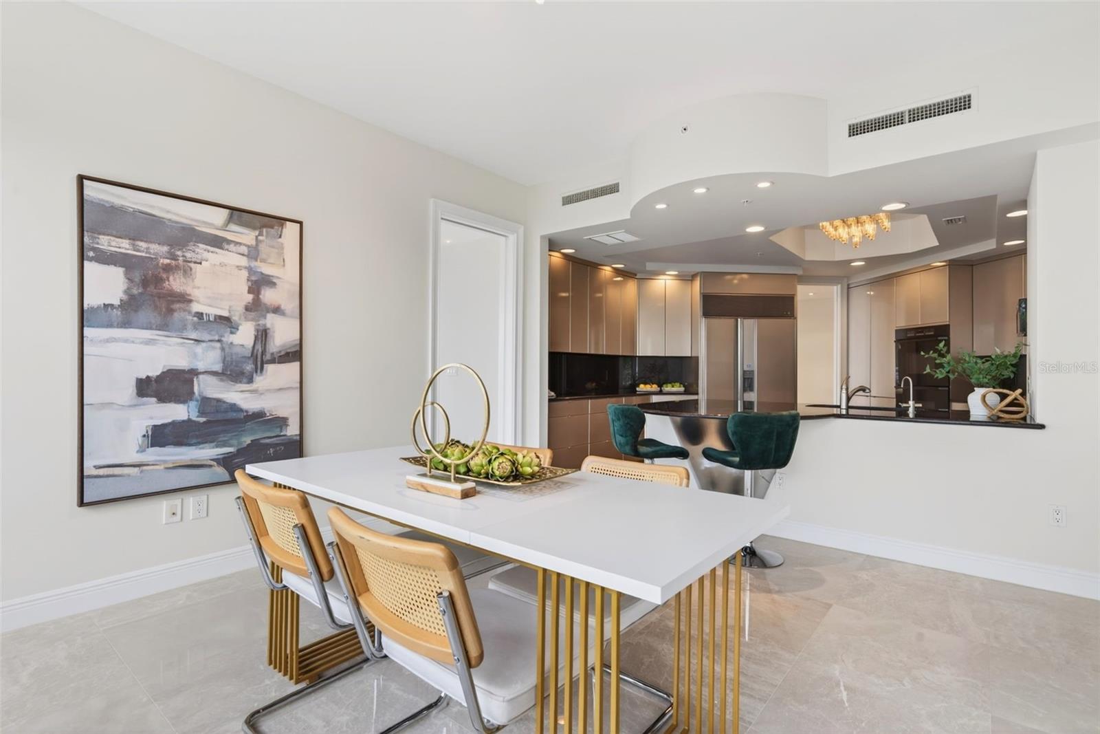 35 WATERGATE DR #502, SARASOTA, FL, 34236