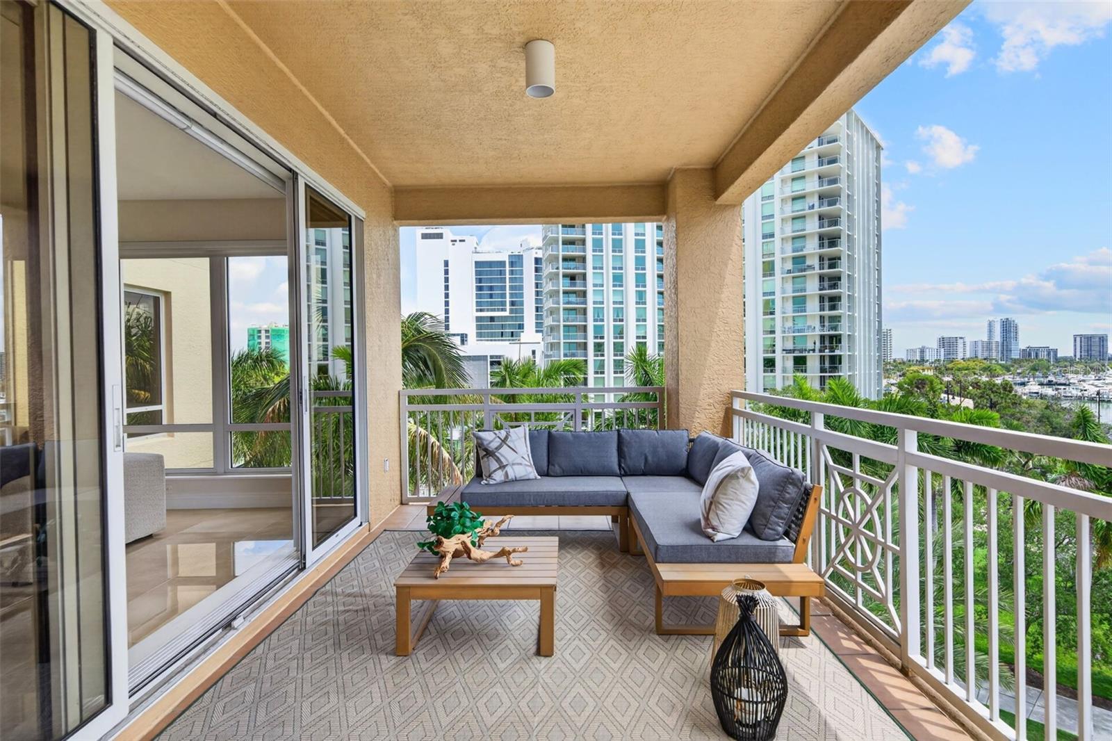 35 WATERGATE DR #502, SARASOTA, FL, 34236