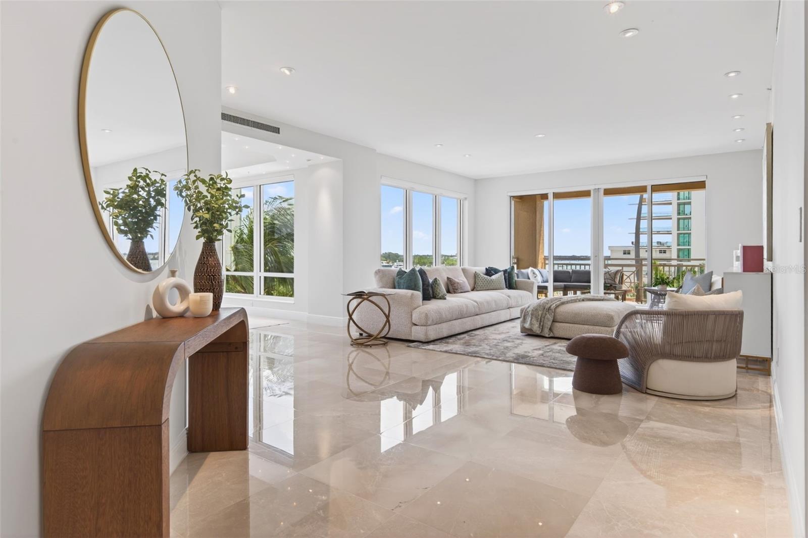 35 WATERGATE DR #502, SARASOTA, FL, 34236