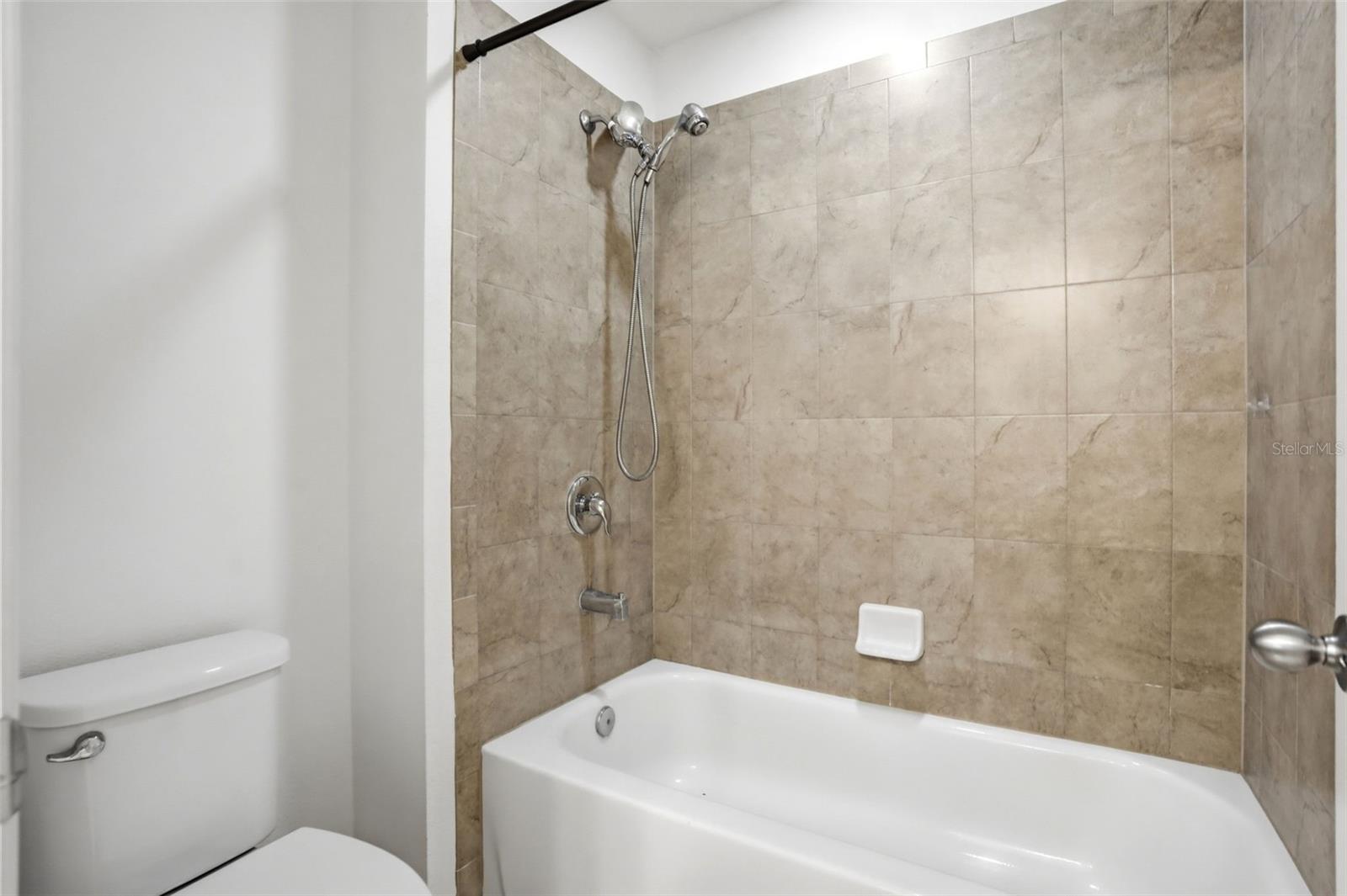 475 MERRY BROOK CIR, SANFORD, FL, 32771