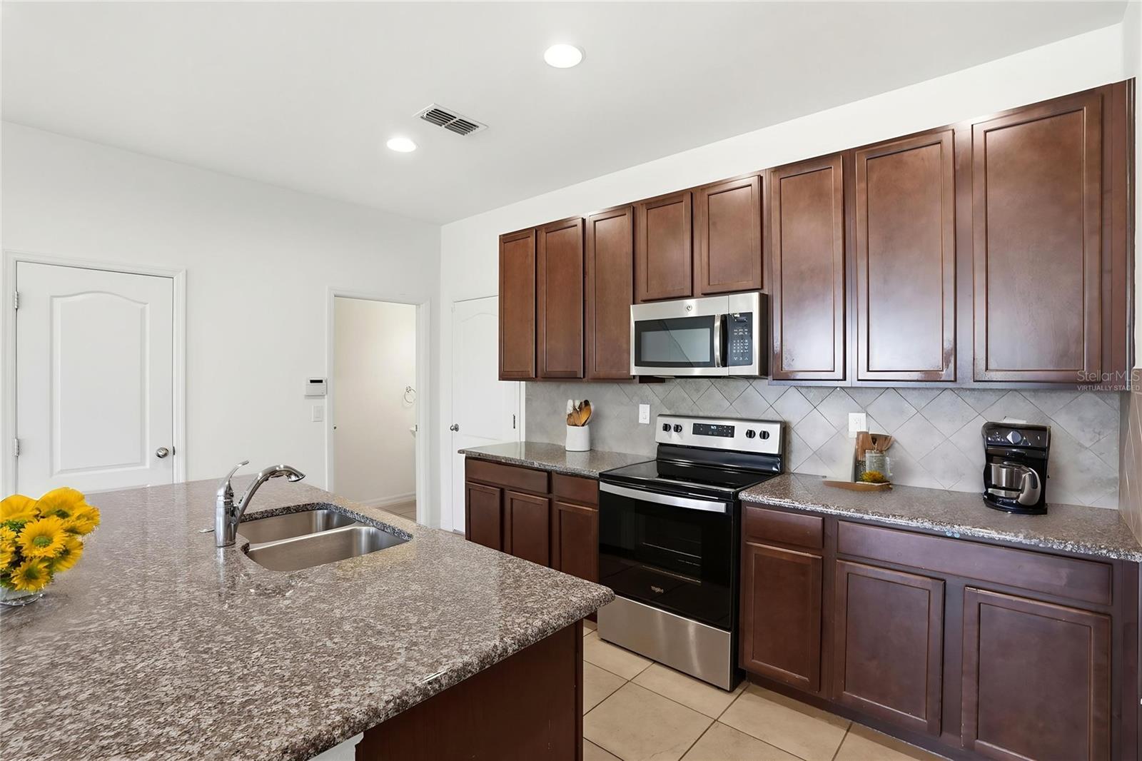 475 MERRY BROOK CIR, SANFORD, FL, 32771