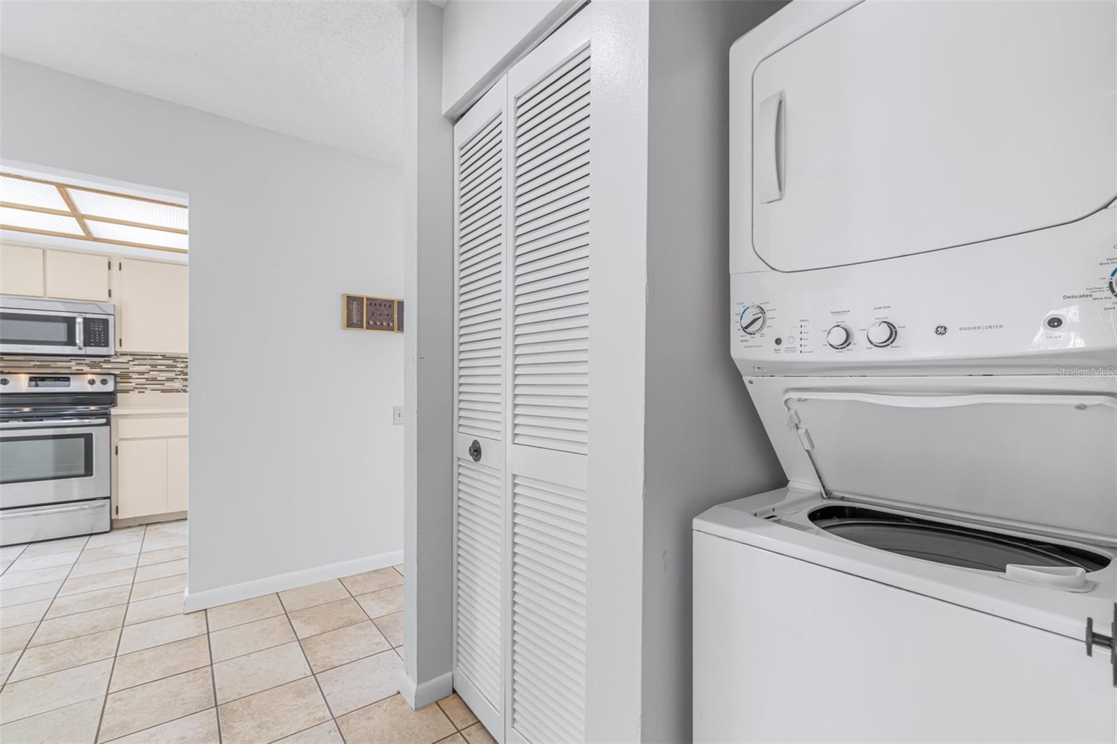 709 OAK PARK PL, BRANDON, FL, 33511