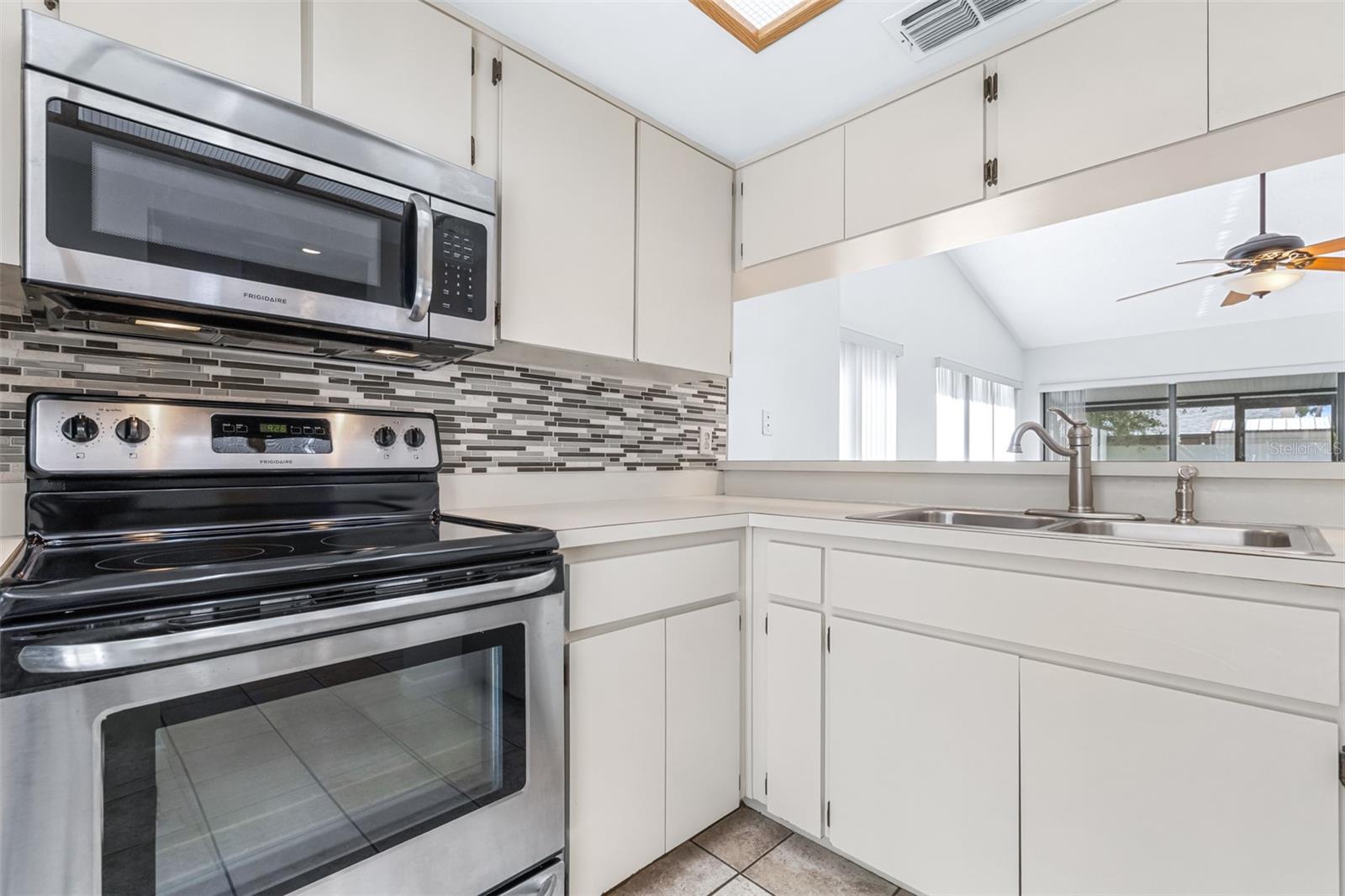 709 OAK PARK PL, BRANDON, FL, 33511