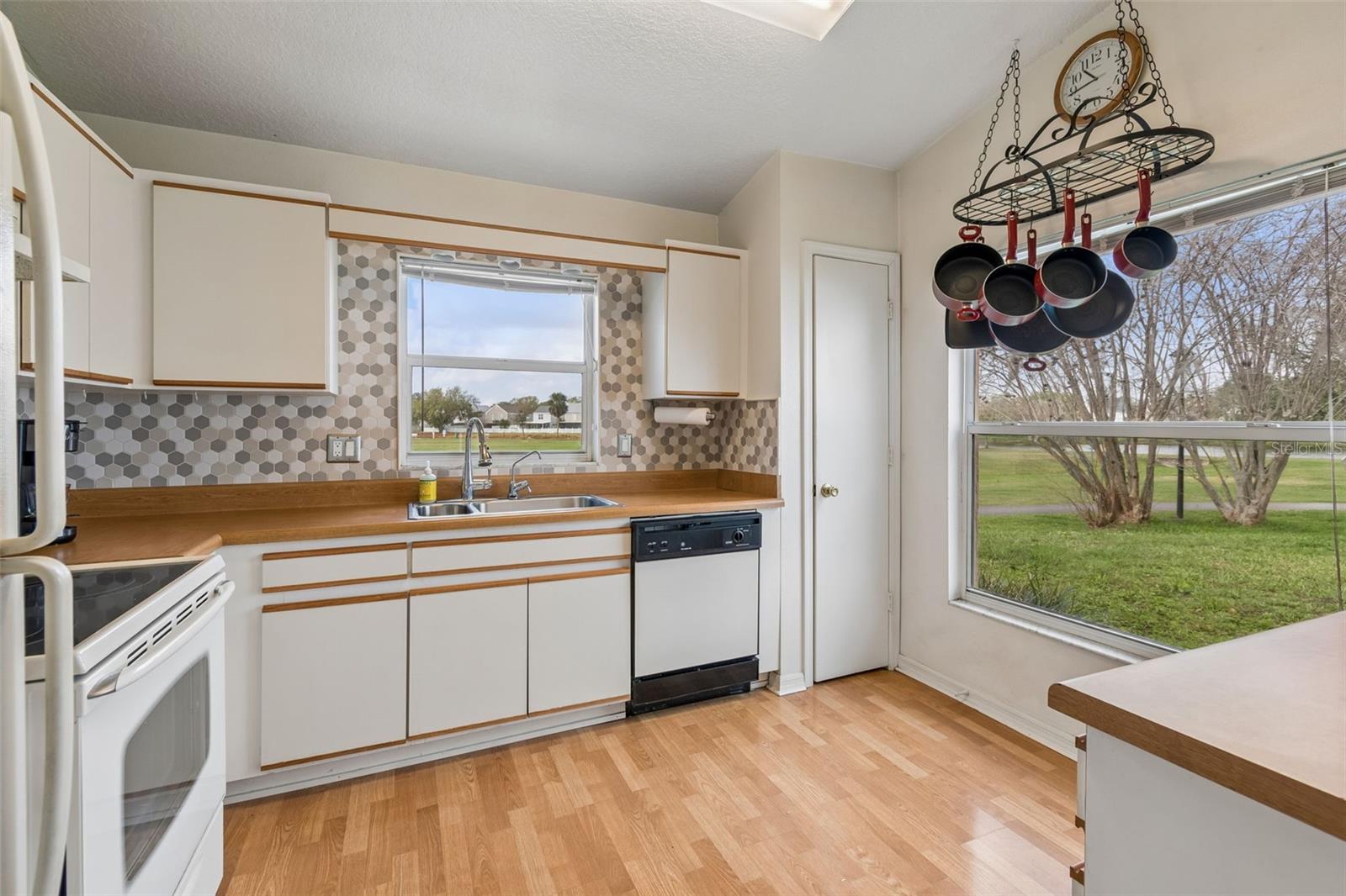 11223 BRAMBLEBRUSH ST, TAMPA, FL, 33624