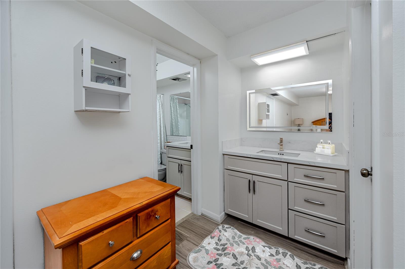 2207 BELLEAIR RD #B30, CLEARWATER, FL, 33764