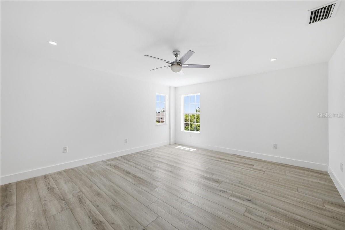 15408 MELPORT CIR, PORT CHARLOTTE, FL, 33981