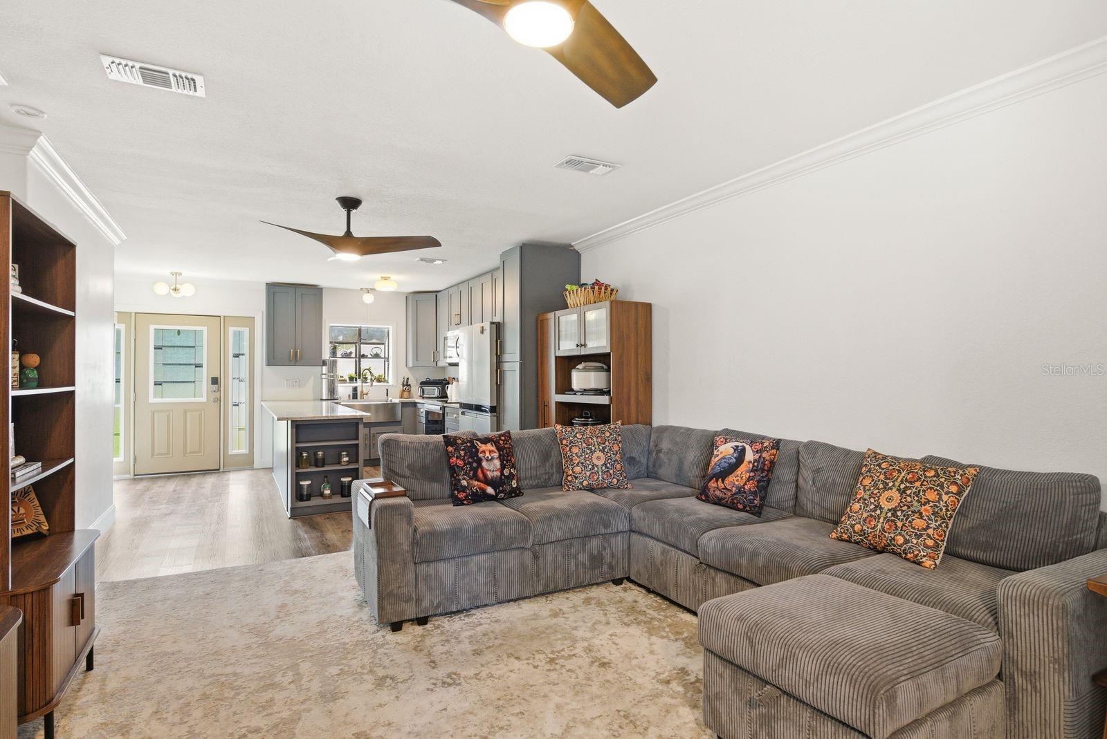 7327 WINCHESTER DR, TAMPA, FL, 33615