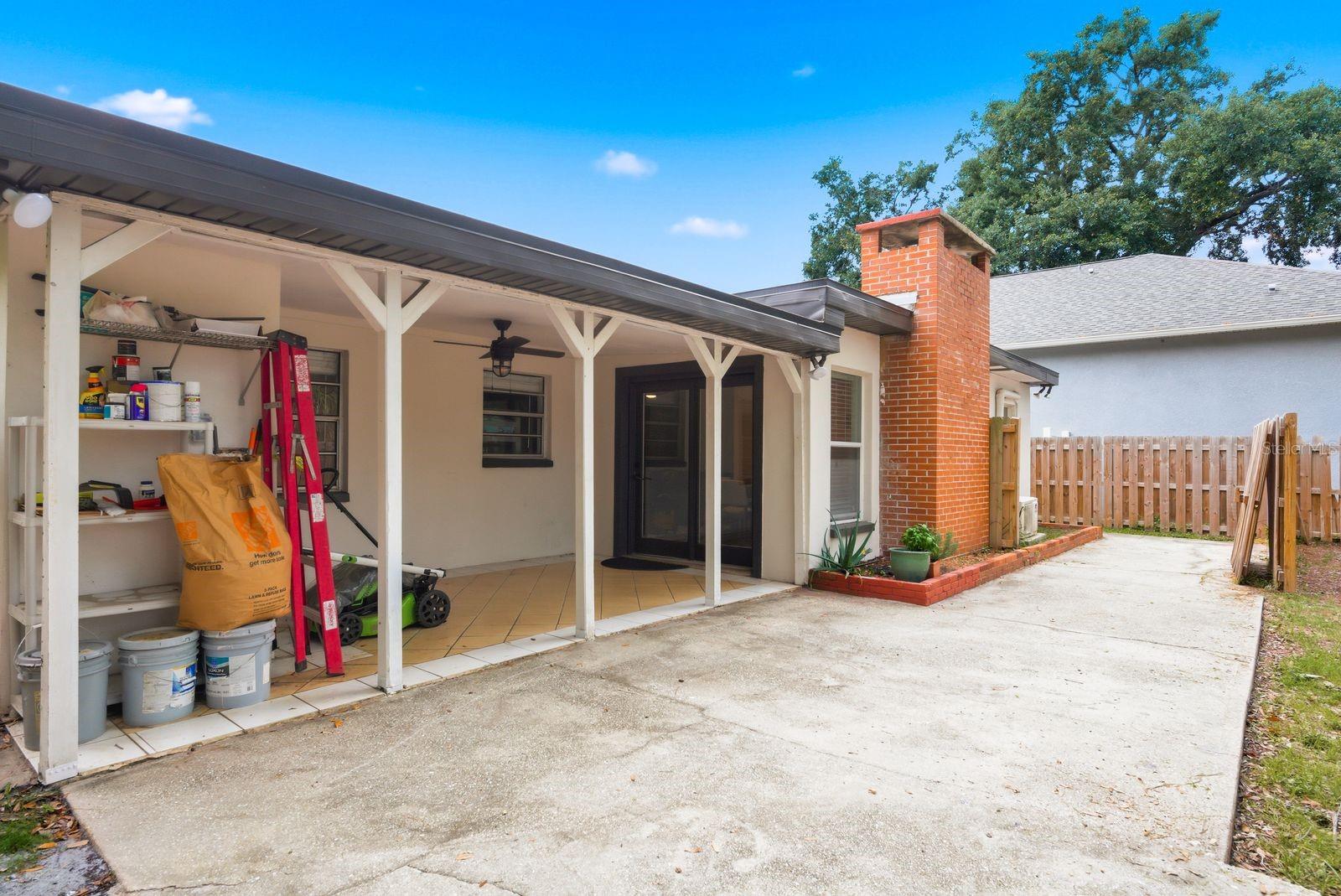 7327 WINCHESTER DR, TAMPA, FL, 33615