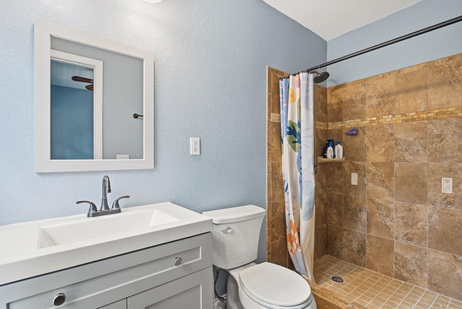 7327 WINCHESTER DR, TAMPA, FL, 33615