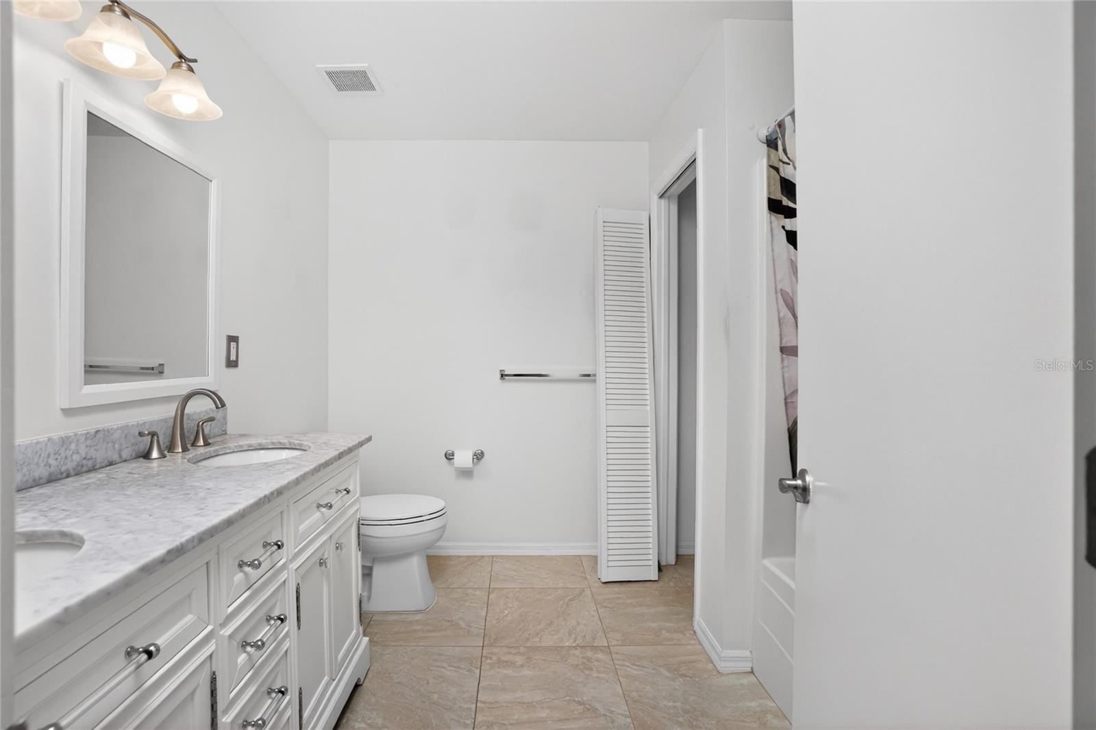 17200 NILE CT, PUNTA GORDA, FL, 33955