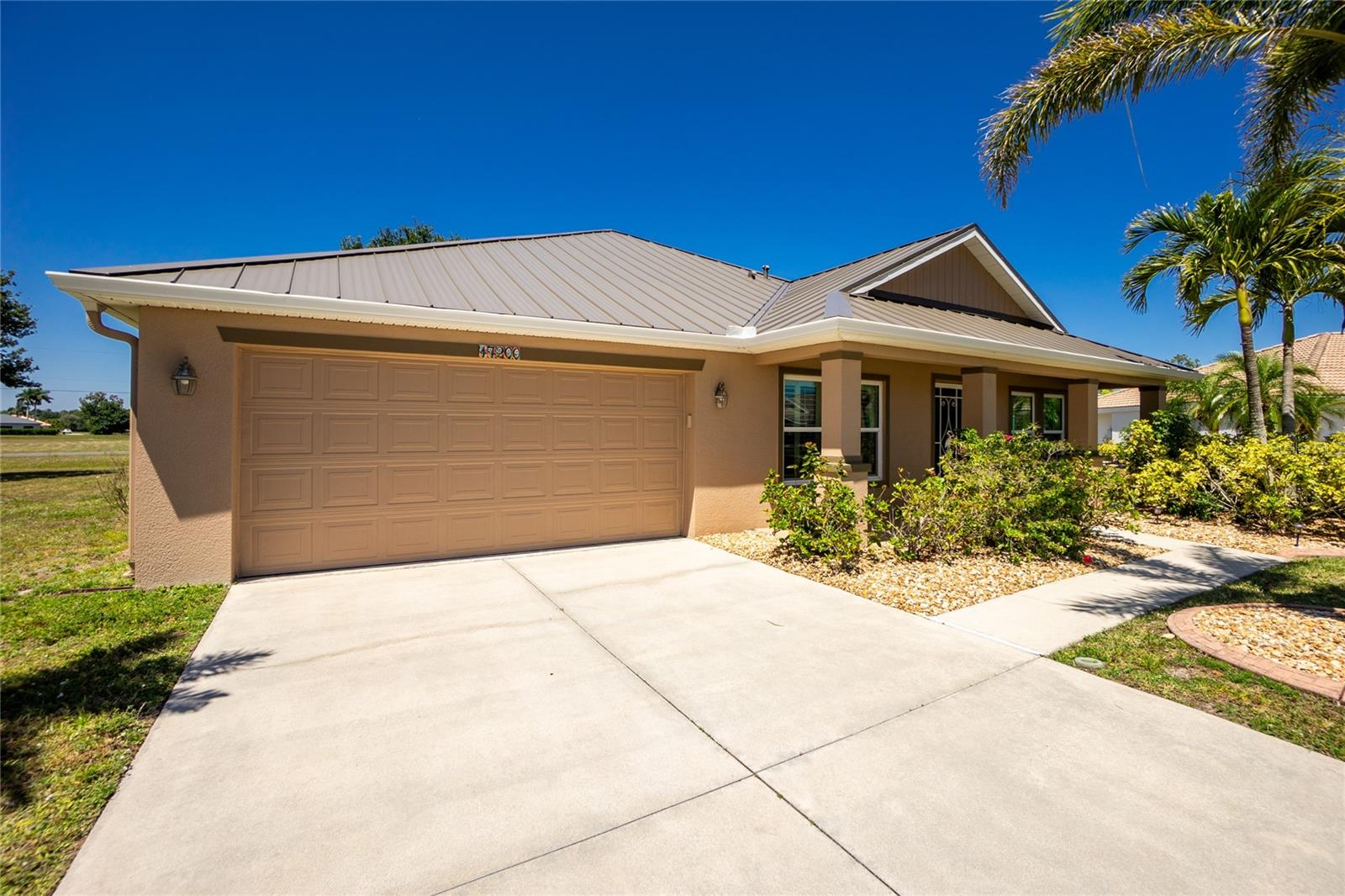17200 NILE CT, PUNTA GORDA, FL, 33955
