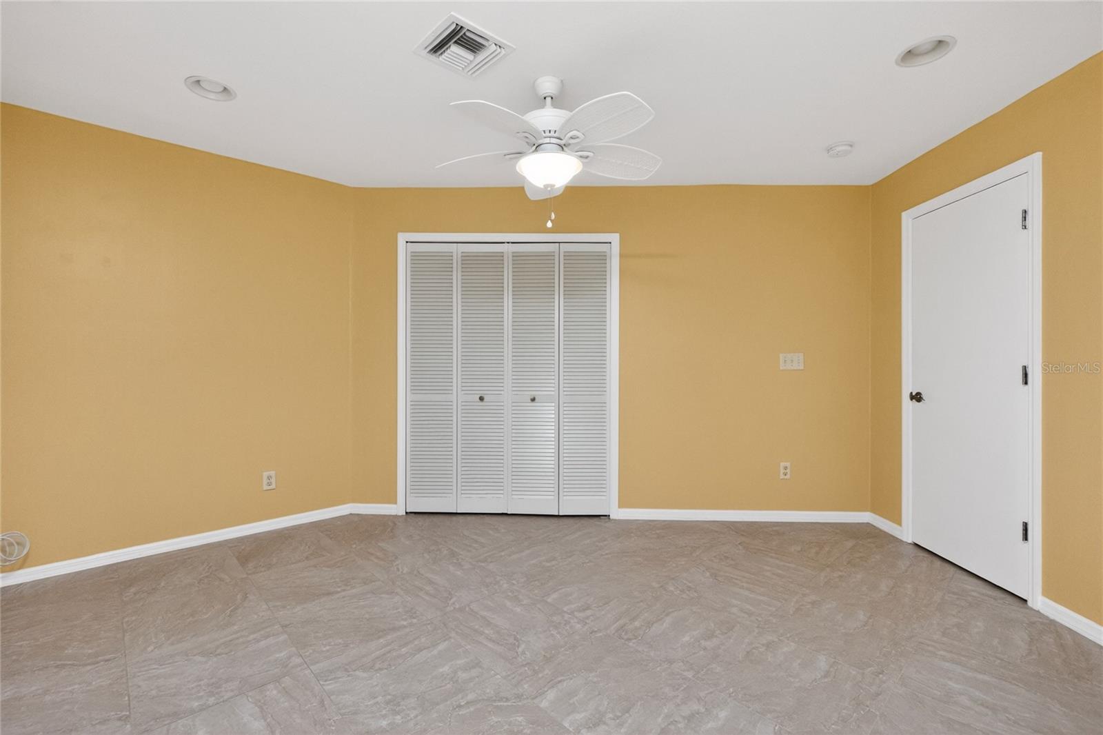 17200 NILE CT, PUNTA GORDA, FL, 33955