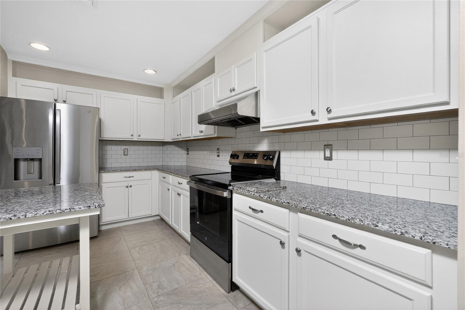 17200 NILE CT, PUNTA GORDA, FL, 33955