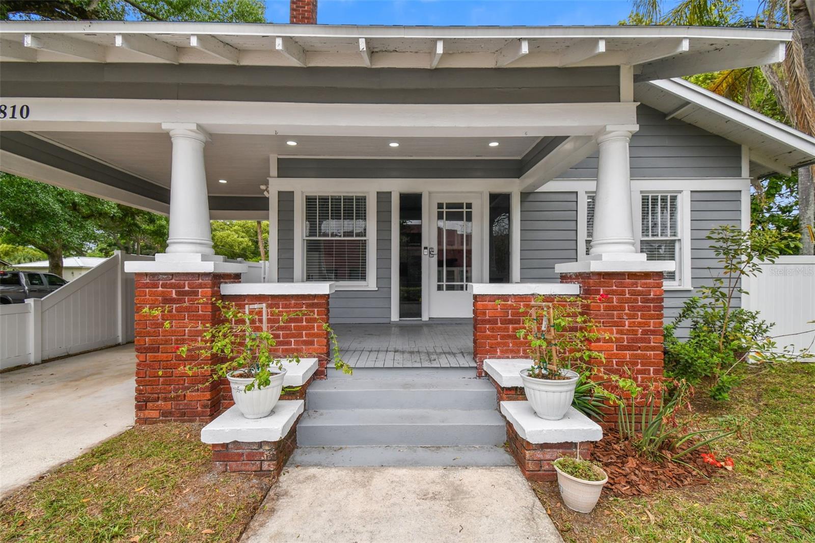 6810 N NAVIN AVE, TAMPA, FL, 33604
