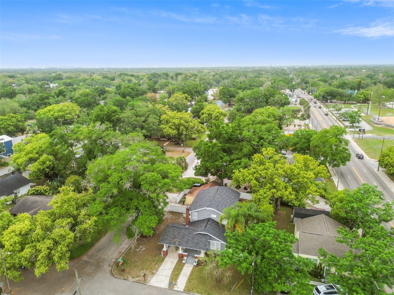 6810 N NAVIN AVE, TAMPA, FL, 33604