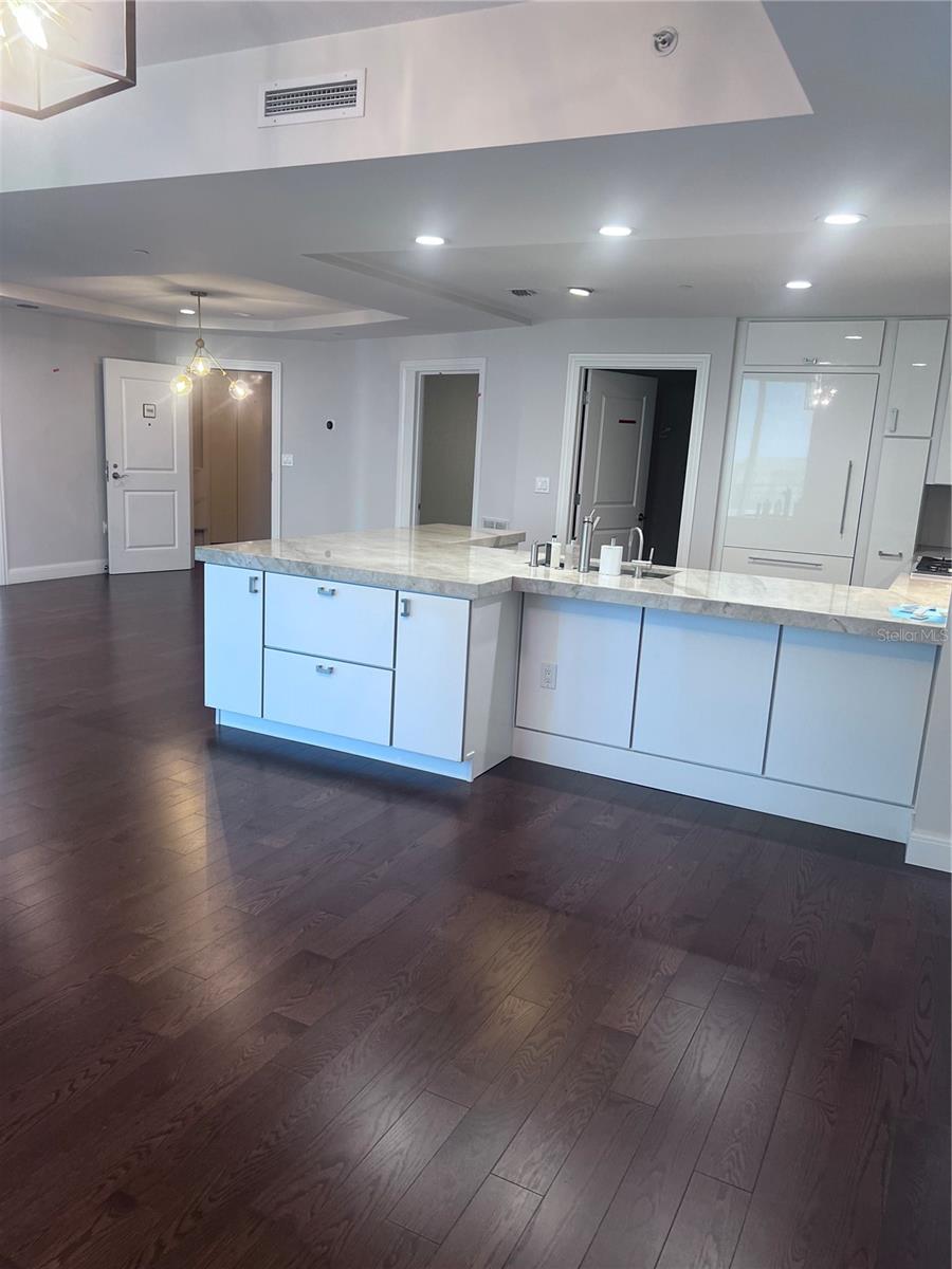 450 KNIGHTS RUN AVE #904, TAMPA, FL, 33602