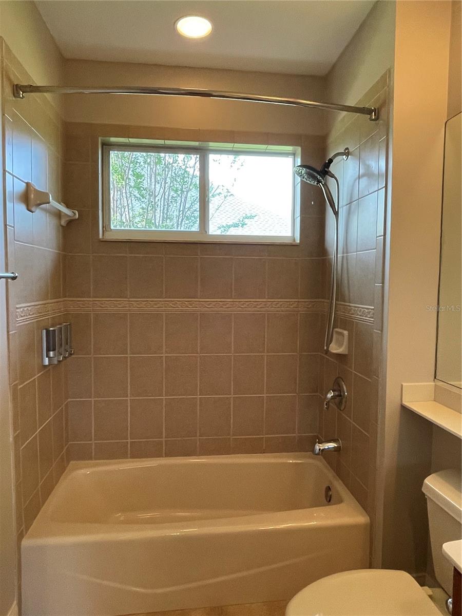 1209 VISTA HILLS DR, LAKELAND, FL, 33813