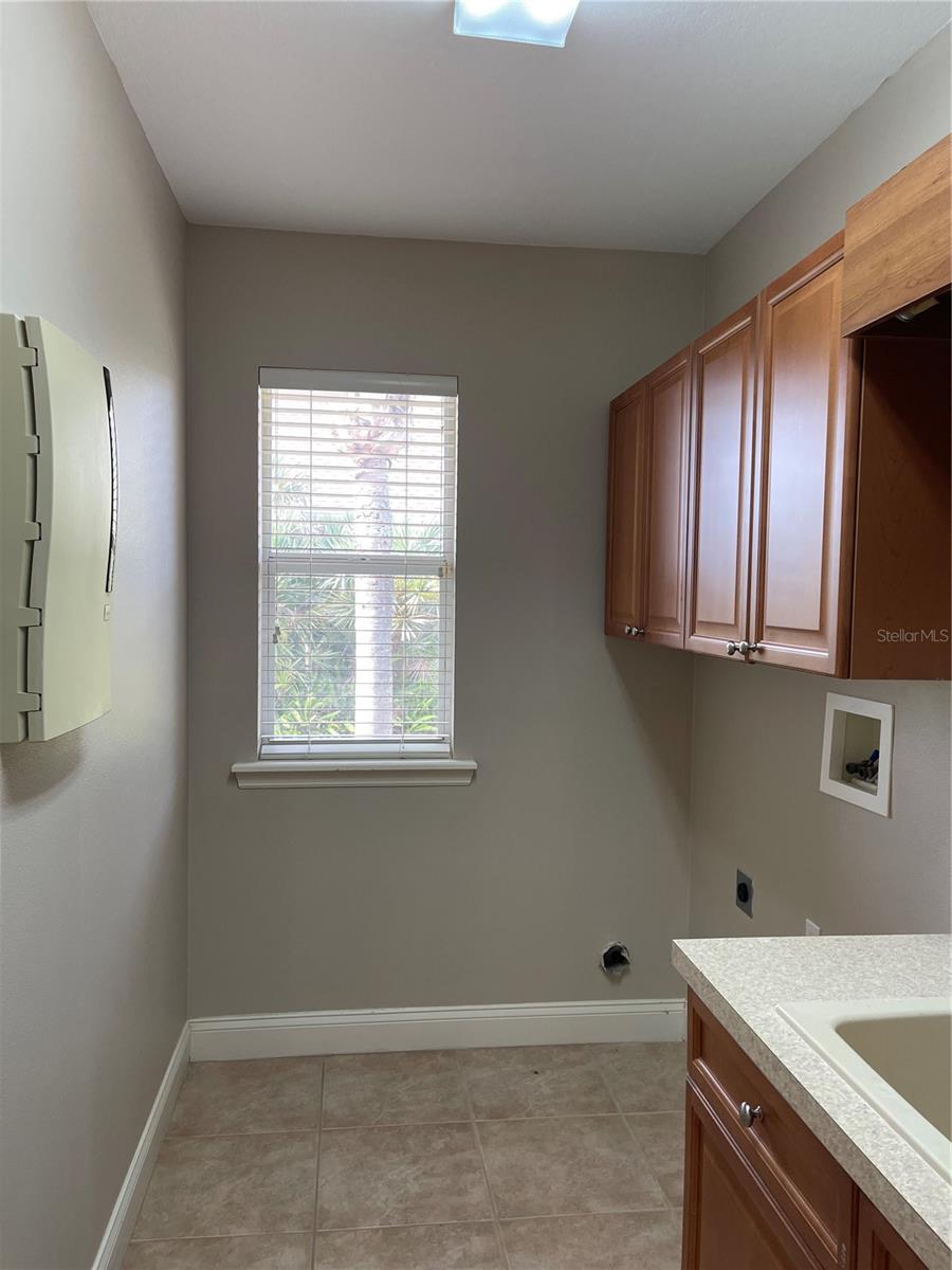 1209 VISTA HILLS DR, LAKELAND, FL, 33813