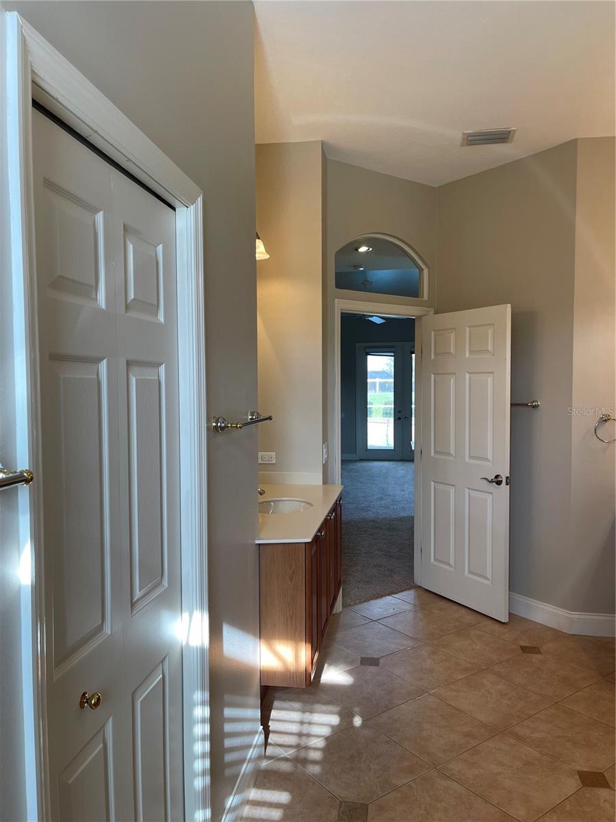 1209 VISTA HILLS DR, LAKELAND, FL, 33813