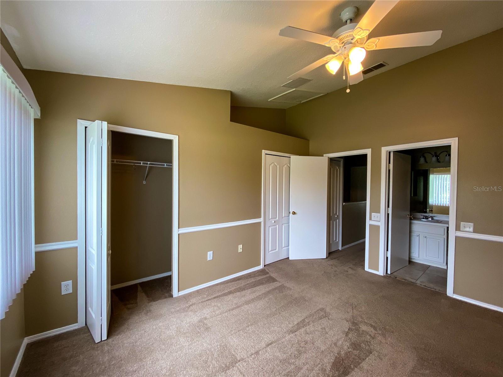 30305 LACLEDES LN, WESLEY CHAPEL, FL, 33543