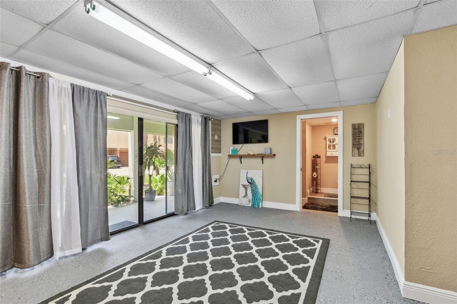 511 SANDY HOOK RD, TREASURE ISLAND, FL, 33706