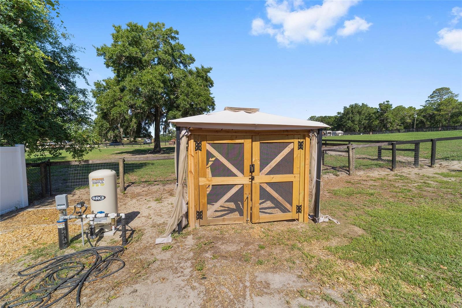 1696 144 CT, OCALA, FL, 34481