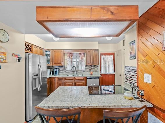 7806 N GOMEZ AVE, TAMPA, FL, 33614
