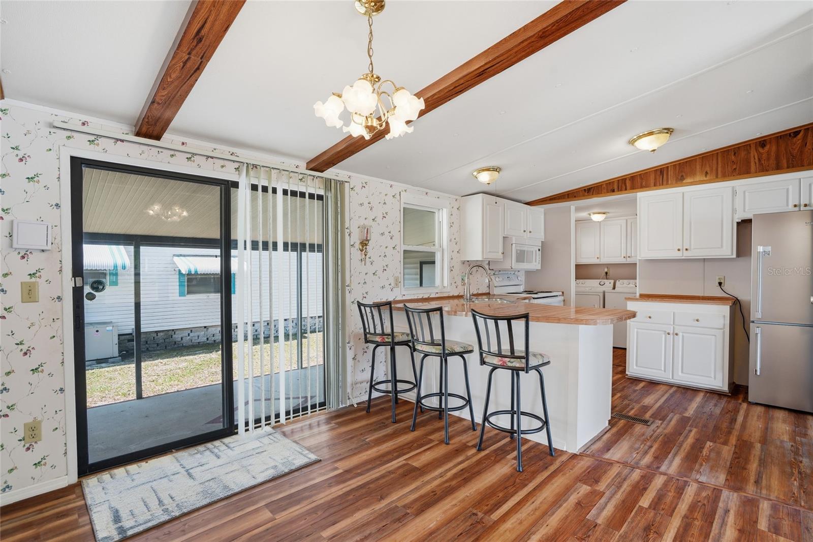 3933 SARAH DR, WESLEY CHAPEL, FL, 33543